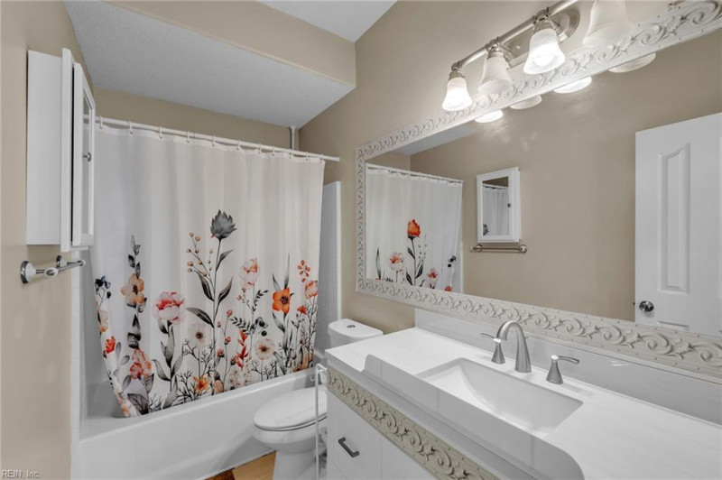 Photo 33 of 50 residential for sale in Newport News virginia Photo 33 of 50 residential for sale in Newport News virginia