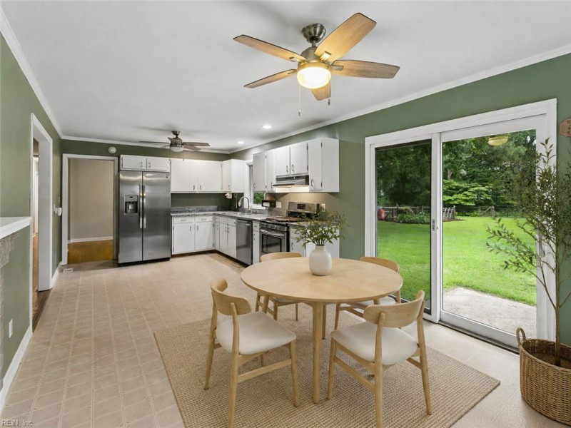 Photo 12 of 39 residential for sale in Newport News virginia