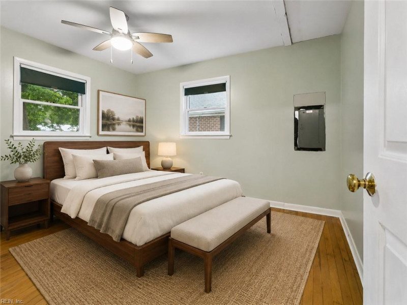 Photo 17 of 39 residential for sale in Newport News virginia