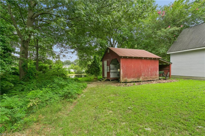 Photo 28 of 39 residential for sale in Newport News virginia