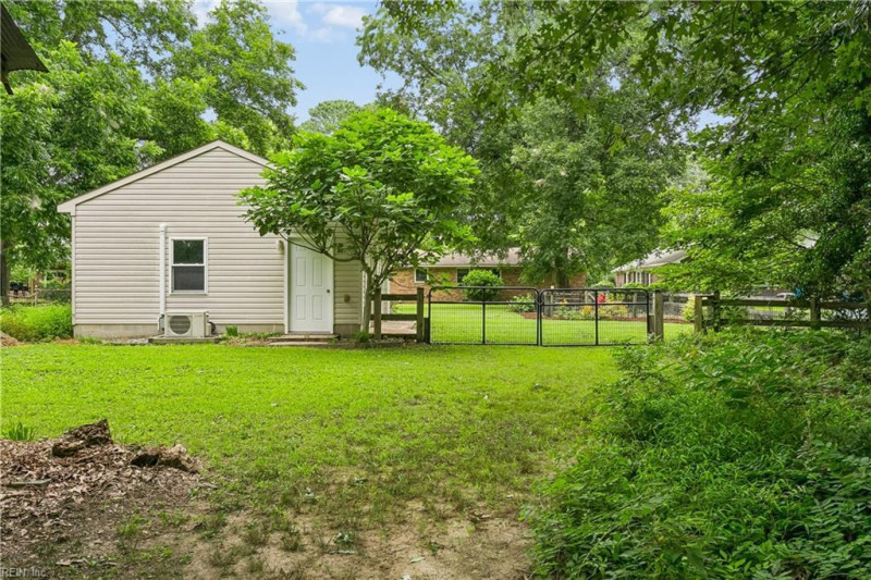 Photo 30 of 39 residential for sale in Newport News virginia