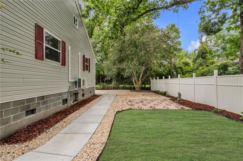 Photo 3 of 49 residential for sale in Chesapeake virginia Photo 3 of 49 residential for sale in Chesapeake virginia