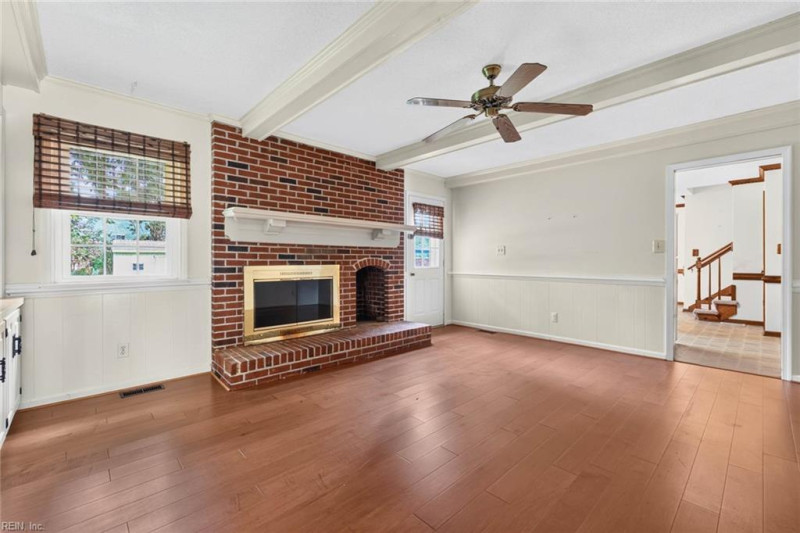 Photo 15 of 45 residential for sale in Chesapeake virginia Photo 15 of 45 residential for sale in Chesapeake virginia