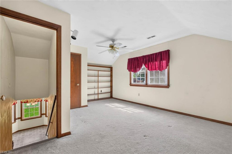 Photo 36 of 45 residential for sale in Chesapeake virginia Photo 36 of 45 residential for sale in Chesapeake virginia