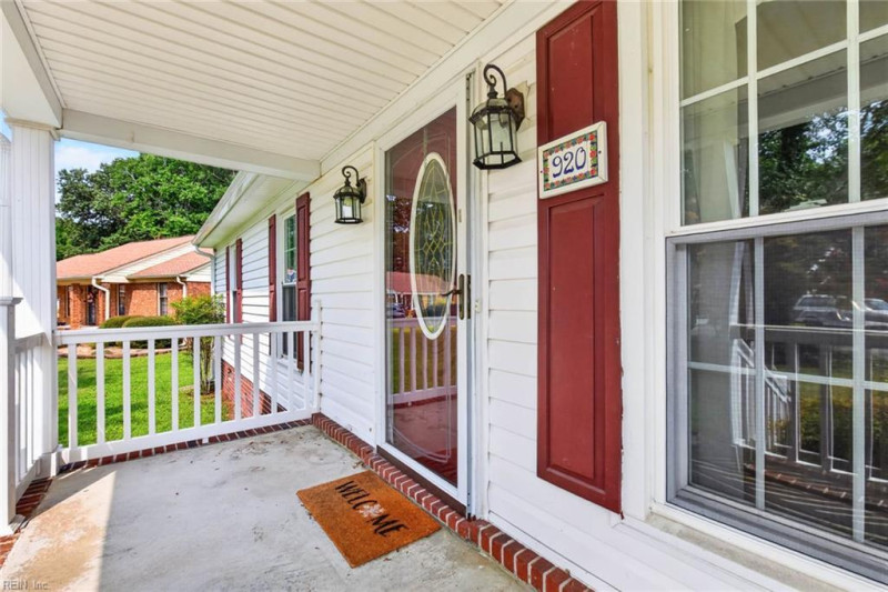 Photo 4 of 45 residential for sale in Chesapeake virginia Photo 4 of 45 residential for sale in Chesapeake virginia