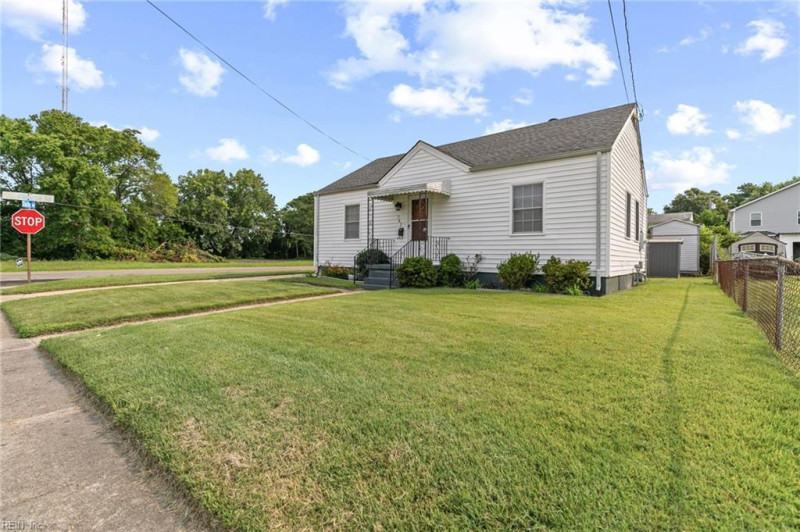 Photo 3 of 30 residential for sale in Hampton virginia Photo 3 of 30 residential for sale in Hampton virginia