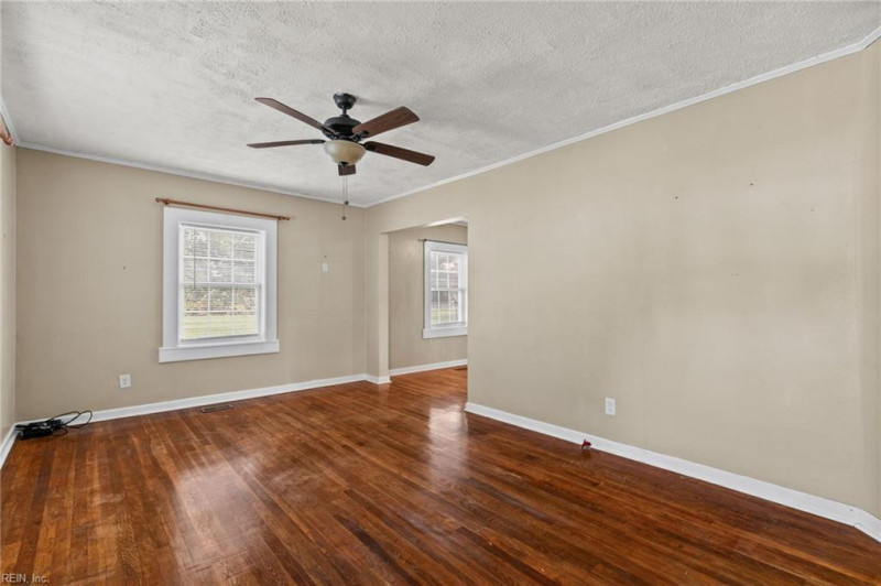 Photo 4 of 30 residential for sale in Hampton virginia Photo 4 of 30 residential for sale in Hampton virginia