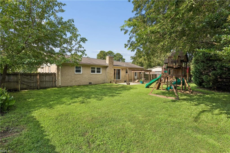 Photo 34 of 37 residential for sale in Chesapeake virginia Photo 34 of 37 residential for sale in Chesapeake virginia