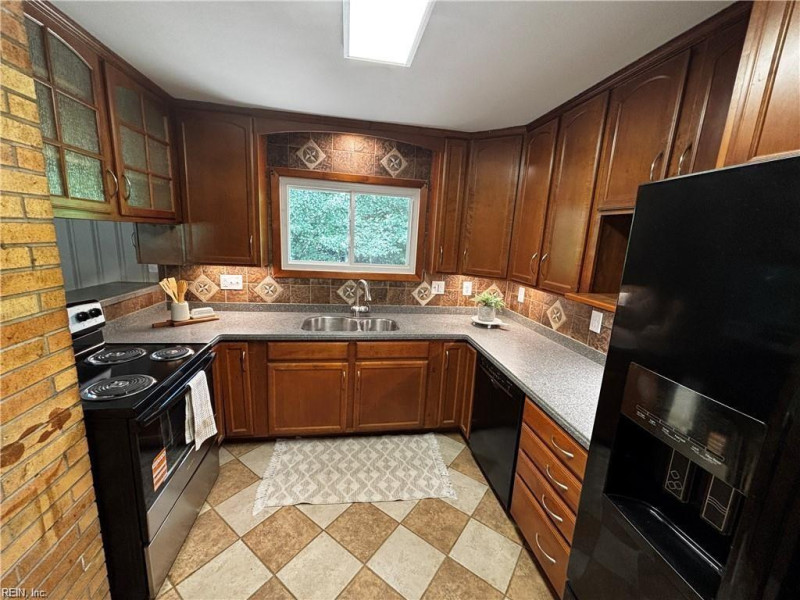 Photo 10 of 20 residential for sale in Newport News virginia Photo 10 of 20 residential for sale in Newport News virginia