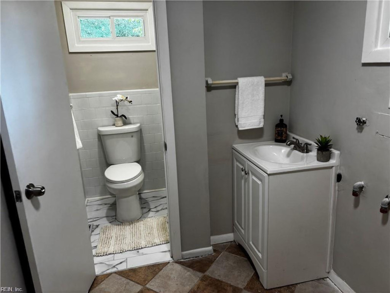 Photo 17 of 20 residential for sale in Newport News virginia Photo 17 of 20 residential for sale in Newport News virginia