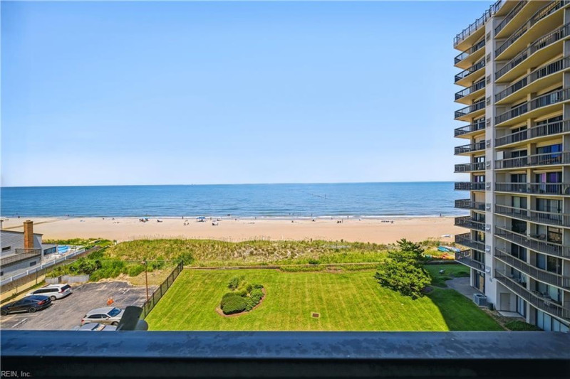 Photo 20 of 41 residential for sale in Virginia Beach virginia