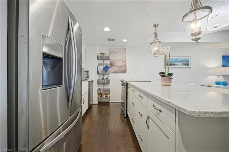 Photo 9 of 41 residential for sale in Virginia Beach virginia