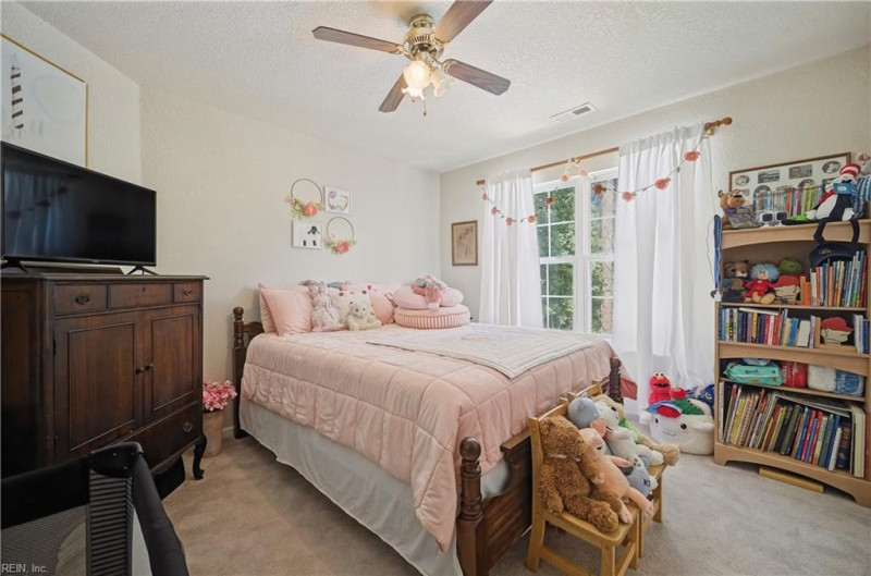 Photo 30 of 49 residential for sale in Chesapeake virginia