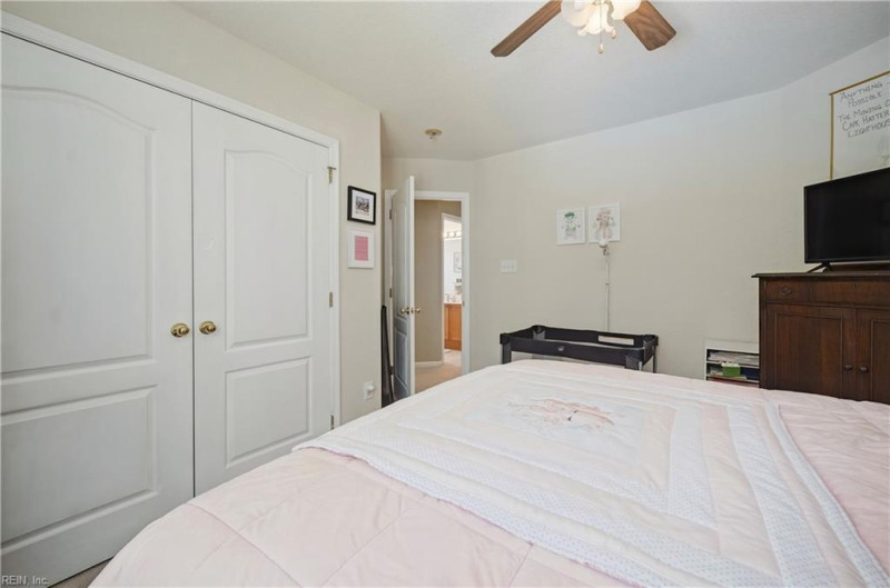 Photo 31 of 49 residential for sale in Chesapeake virginia
