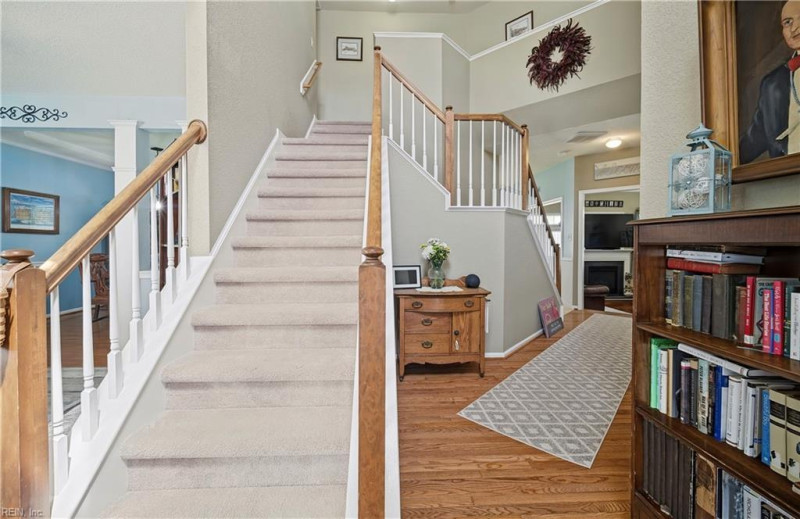 Photo 6 of 49 residential for sale in Chesapeake virginia
