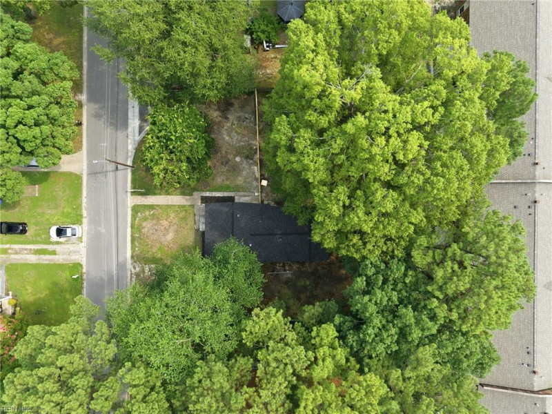 Photo 31 of 41 residential for sale in Chesapeake virginia