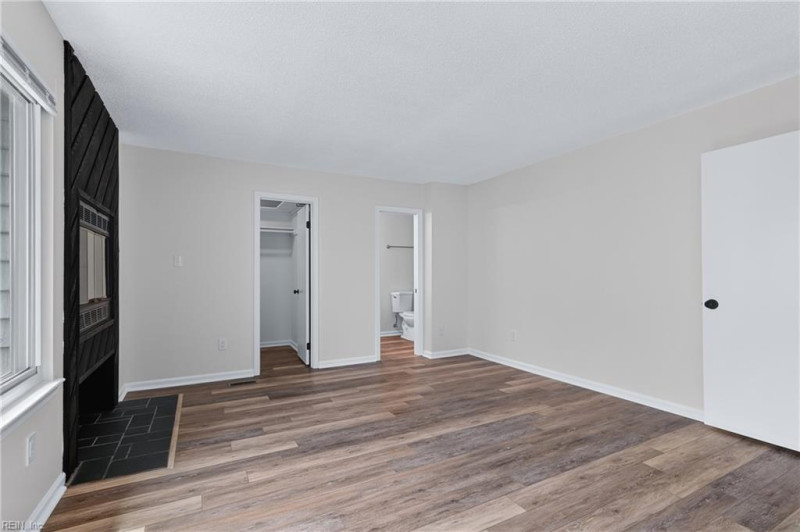 Photo 27 of 32 residential for sale in Virginia Beach virginia