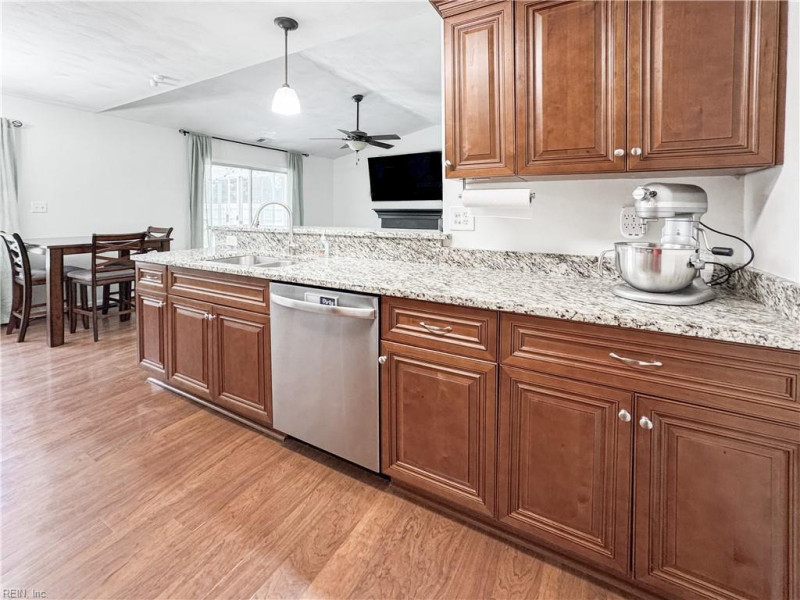 Photo 13 of 40 residential for sale in Newport News virginia Photo 13 of 40 residential for sale in Newport News virginia