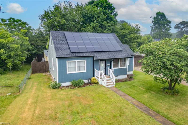 Photo 1 of 19 residential for sale in Norfolk virginia