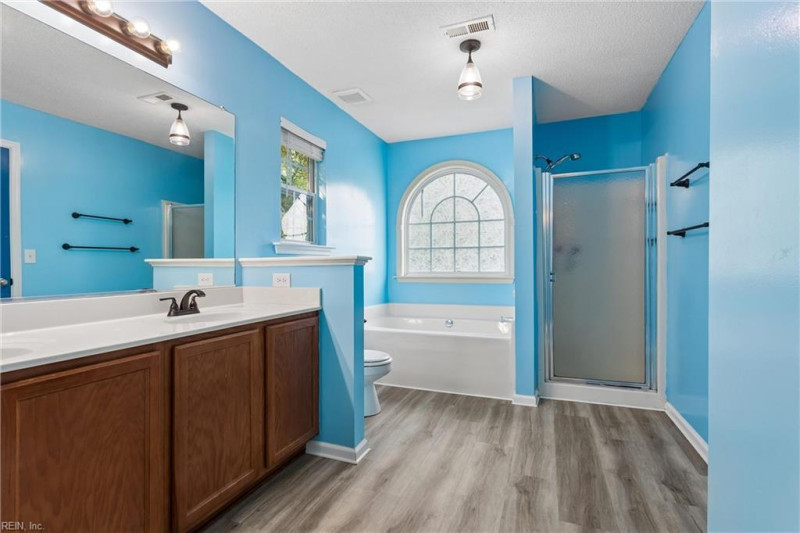 Photo 31 of 49 residential for sale in York County virginia