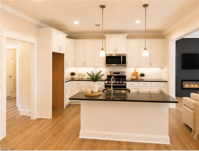 Photo 4 of 22 residential for sale in Norfolk virginia Photo 4 of 22 residential for sale in Norfolk virginia