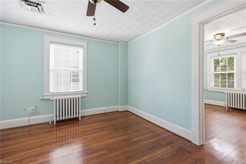 Photo 22 of 33 residential for sale in Norfolk virginia