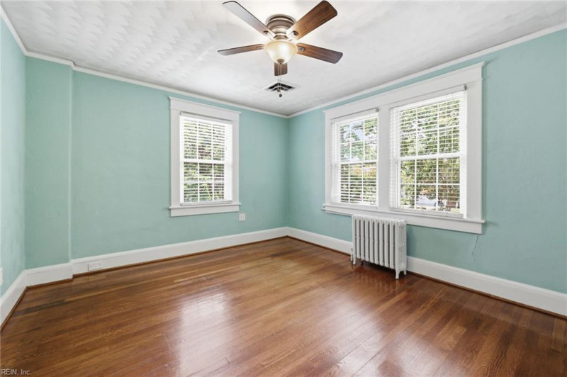Photo 23 of 33 residential for sale in Norfolk virginia
