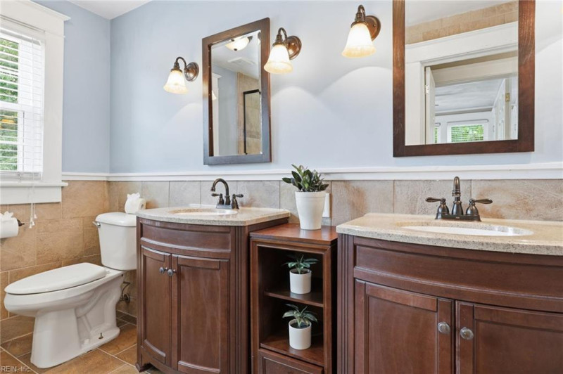 Photo 24 of 33 residential for sale in Norfolk virginia