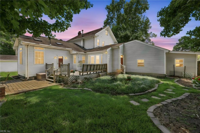 Photo 27 of 33 residential for sale in Norfolk virginia