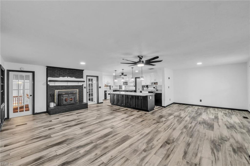 Photo 5 of 47 residential for sale in Chesapeake virginia Photo 5 of 47 residential for sale in Chesapeake virginia