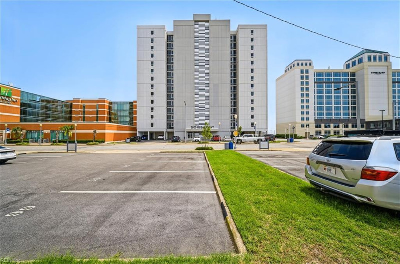 Photo 30 of 43 residential for sale in Virginia Beach virginia
