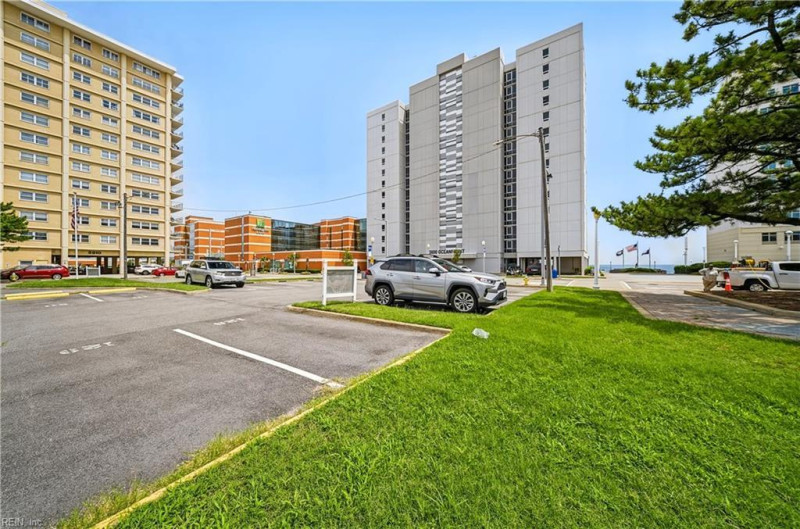 Photo 31 of 43 residential for sale in Virginia Beach virginia