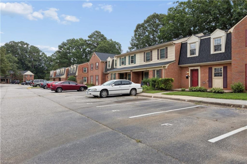Photo 2 of 30 residential for sale in Newport News virginia Photo 2 of 30 residential for sale in Newport News virginia