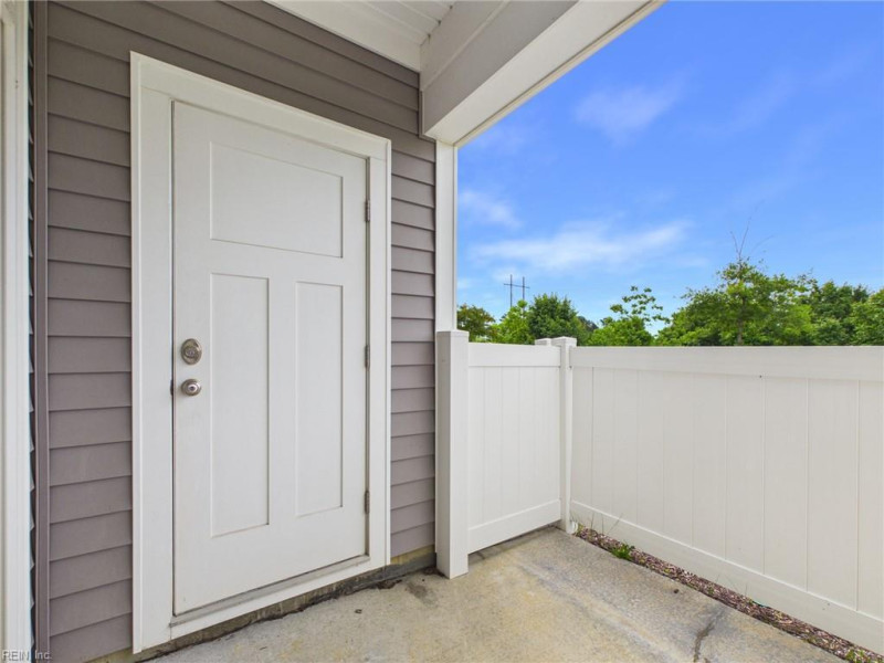 Photo 22 of 36 residential for sale in Hampton virginia