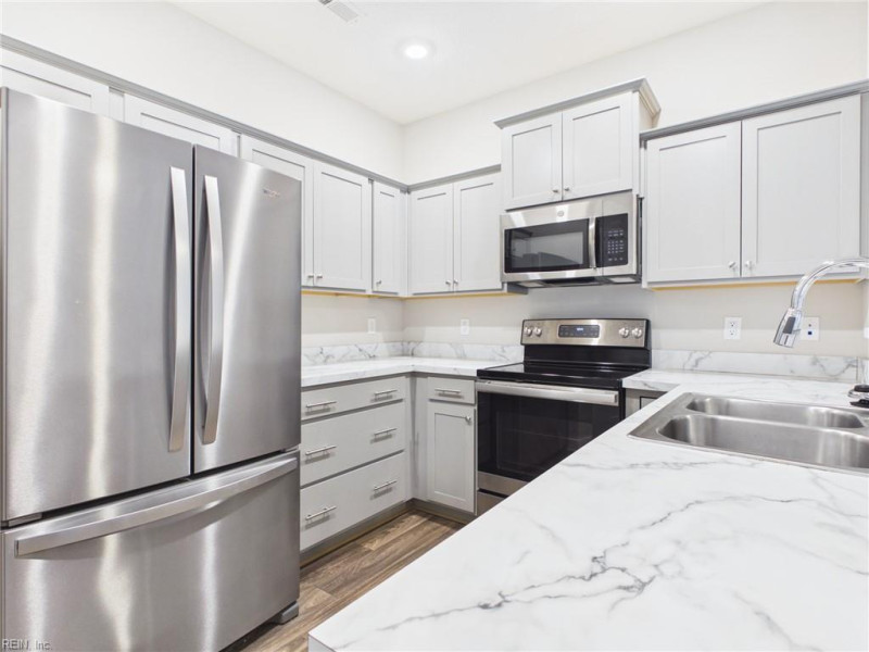 Photo 29 of 36 residential for sale in Hampton virginia