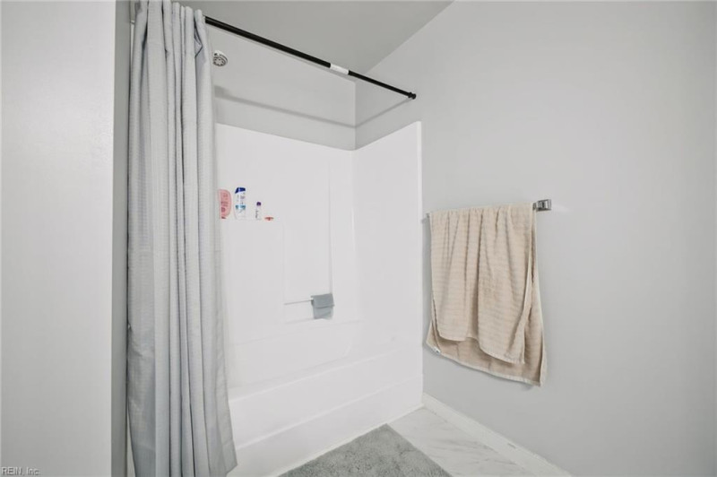 Photo 15 of 29 residential for sale in Suffolk virginia