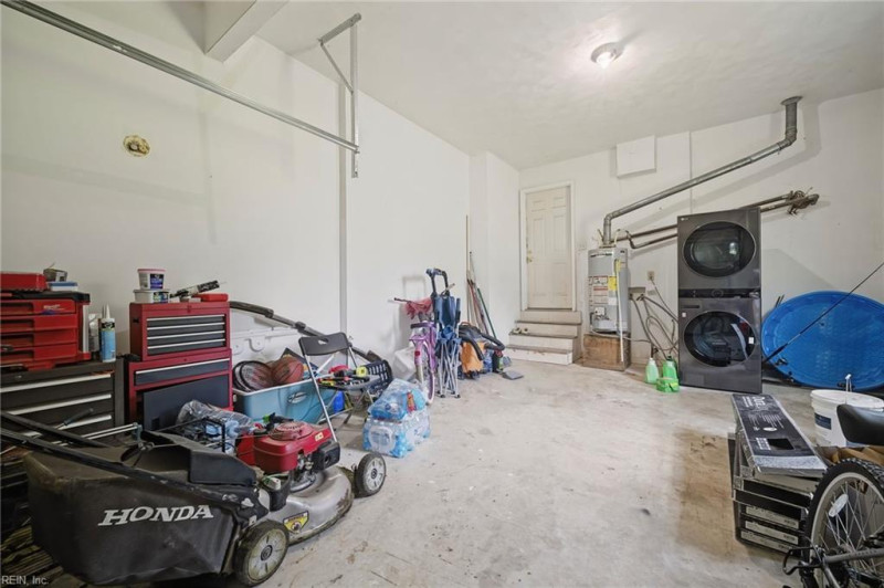 Photo 23 of 29 residential for sale in Suffolk virginia