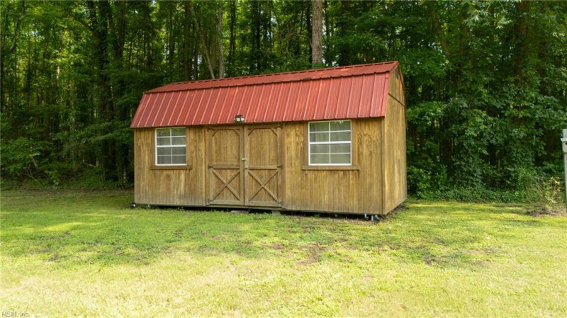 Photo 41 of 44 residential for sale in Chesapeake virginia Photo 41 of 44 residential for sale in Chesapeake virginia