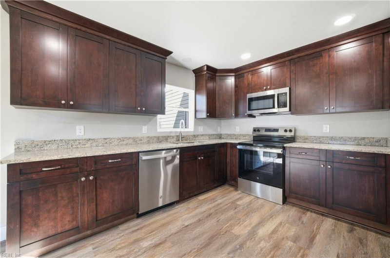 Photo 10 of 24 residential for sale in Norfolk virginia