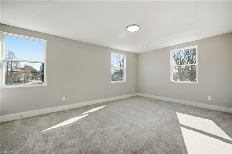 Photo 18 of 24 residential for sale in Norfolk virginia