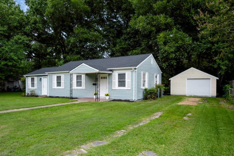 Photo 1 of 23 residential for sale in Portsmouth virginia Photo 1 of 23 residential for sale in Portsmouth virginia