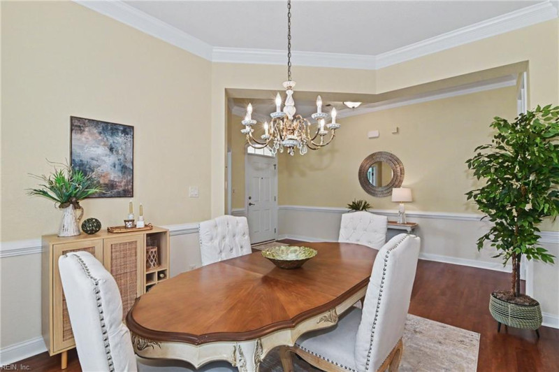 Photo 12 of 48 residential for sale in Chesapeake virginia