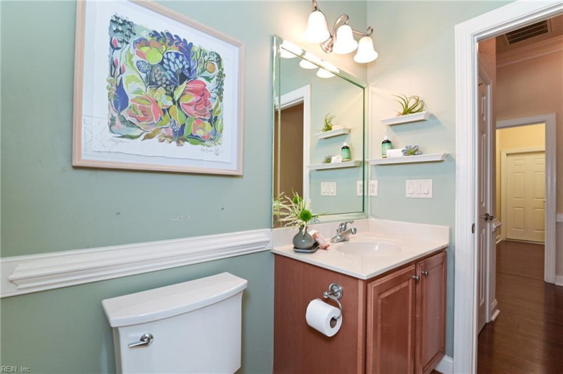Photo 22 of 48 residential for sale in Chesapeake virginia