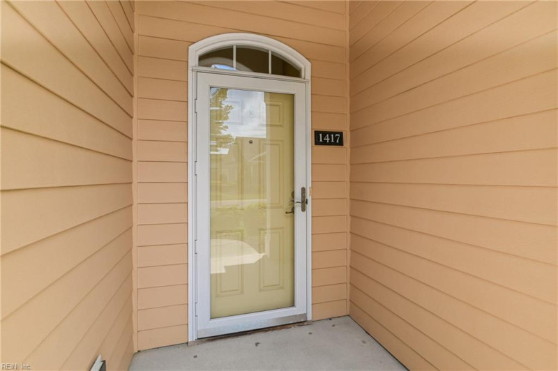 Photo 38 of 48 residential for sale in Chesapeake virginia