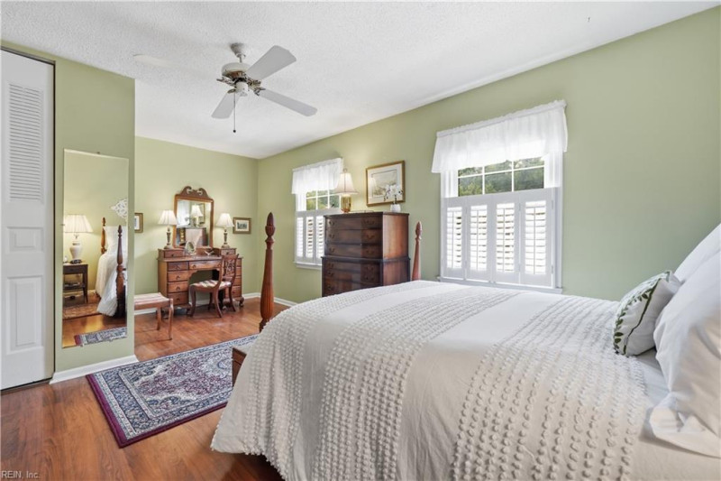 Photo 17 of 32 residential for sale in Virginia Beach virginia