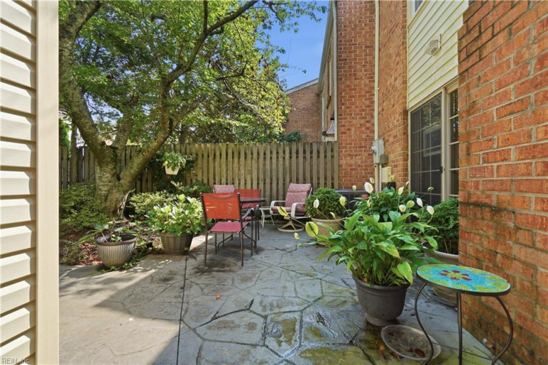 Photo 27 of 32 residential for sale in Virginia Beach virginia