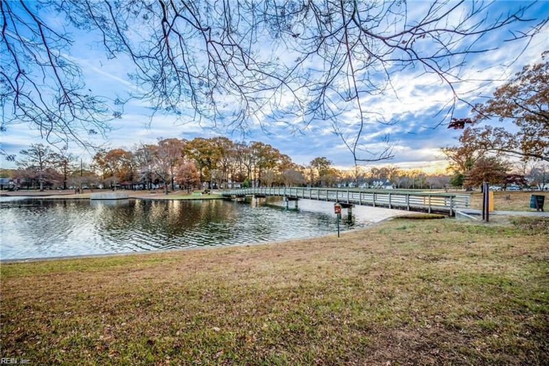 Photo 20 of 22 residential for sale in Chesapeake virginia