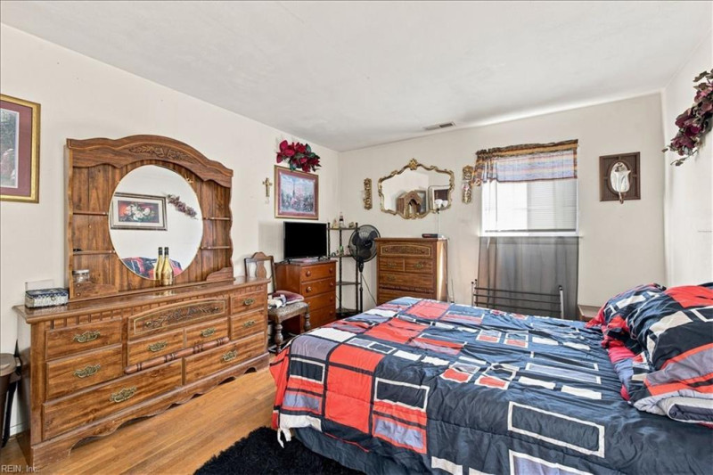 Photo 19 of 29 residential for sale in Norfolk virginia Photo 19 of 29 residential for sale in Norfolk virginia