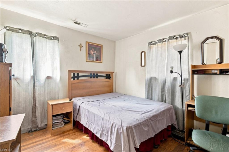 Photo 22 of 29 residential for sale in Norfolk virginia Photo 22 of 29 residential for sale in Norfolk virginia