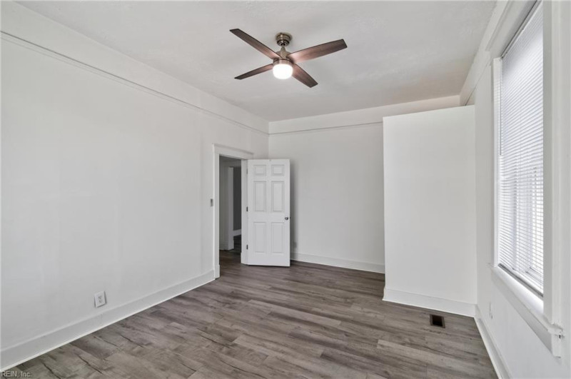 Photo 10 of 45 residential for sale in Newport News virginia Photo 10 of 45 residential for sale in Newport News virginia